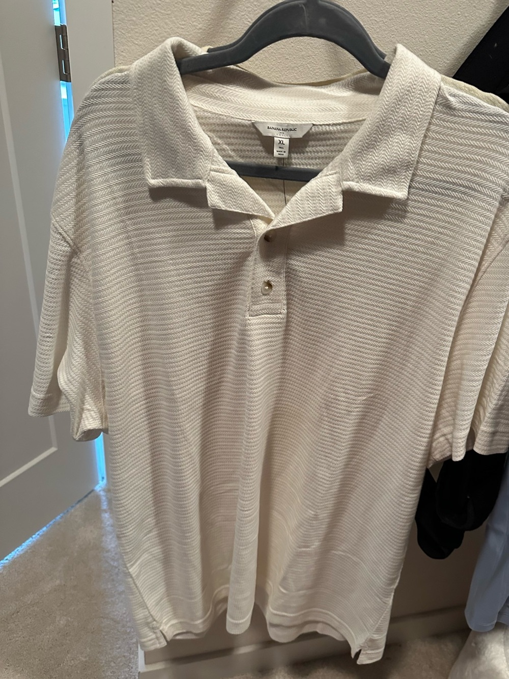 Banana Republic Men's white textured Polo Shirt NWT XLT